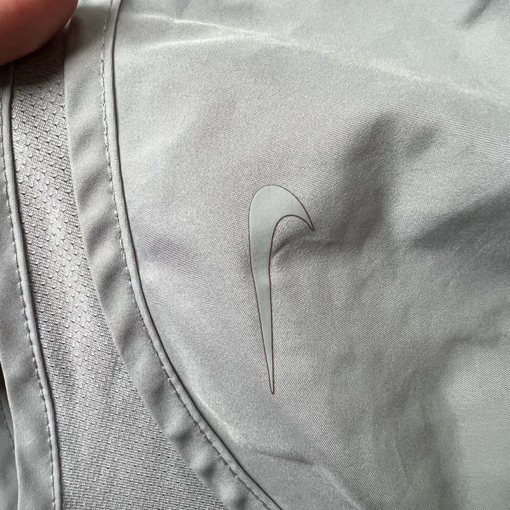 Nike Shorts - Picture 2 of 5